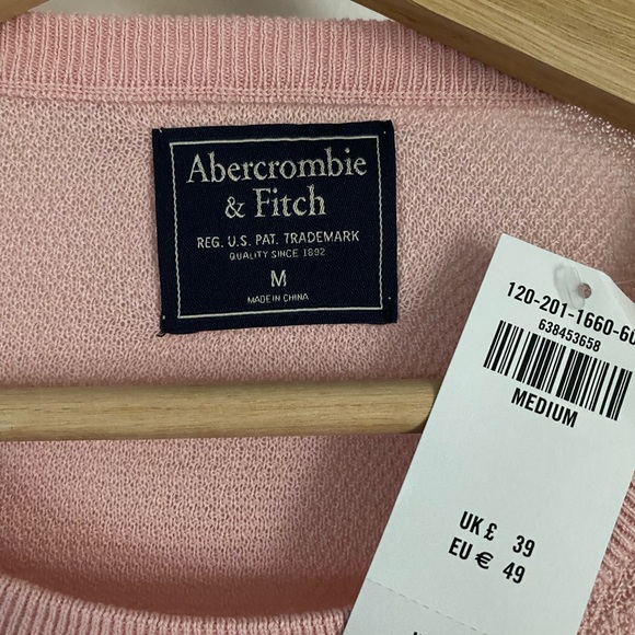 A&F LONG SLEEVE - Picture 2 of 3